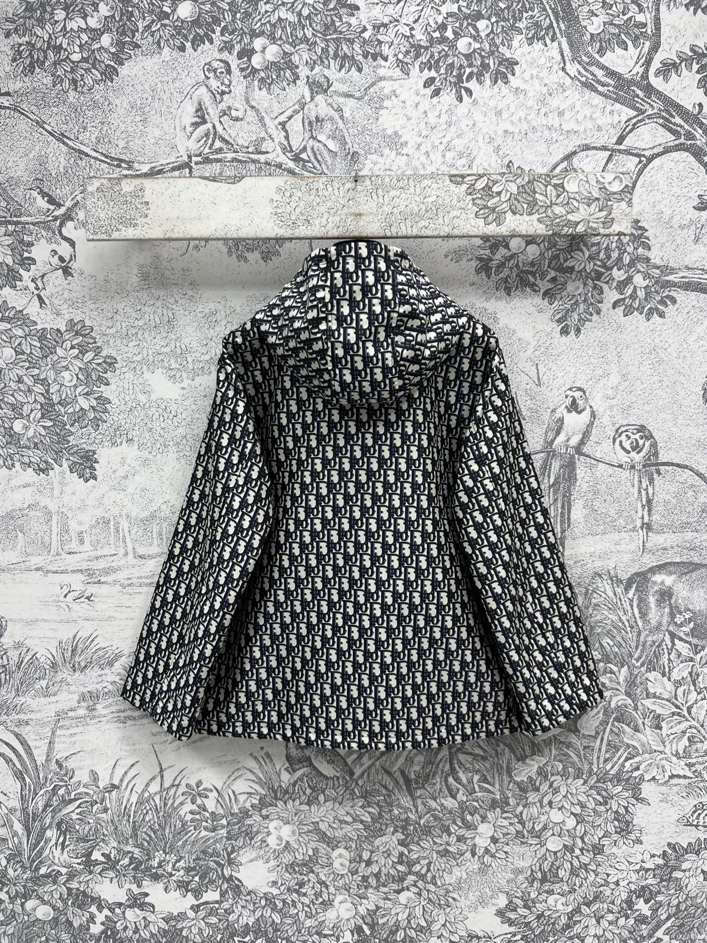 CD 25 Hooded jacket Black White Cotton