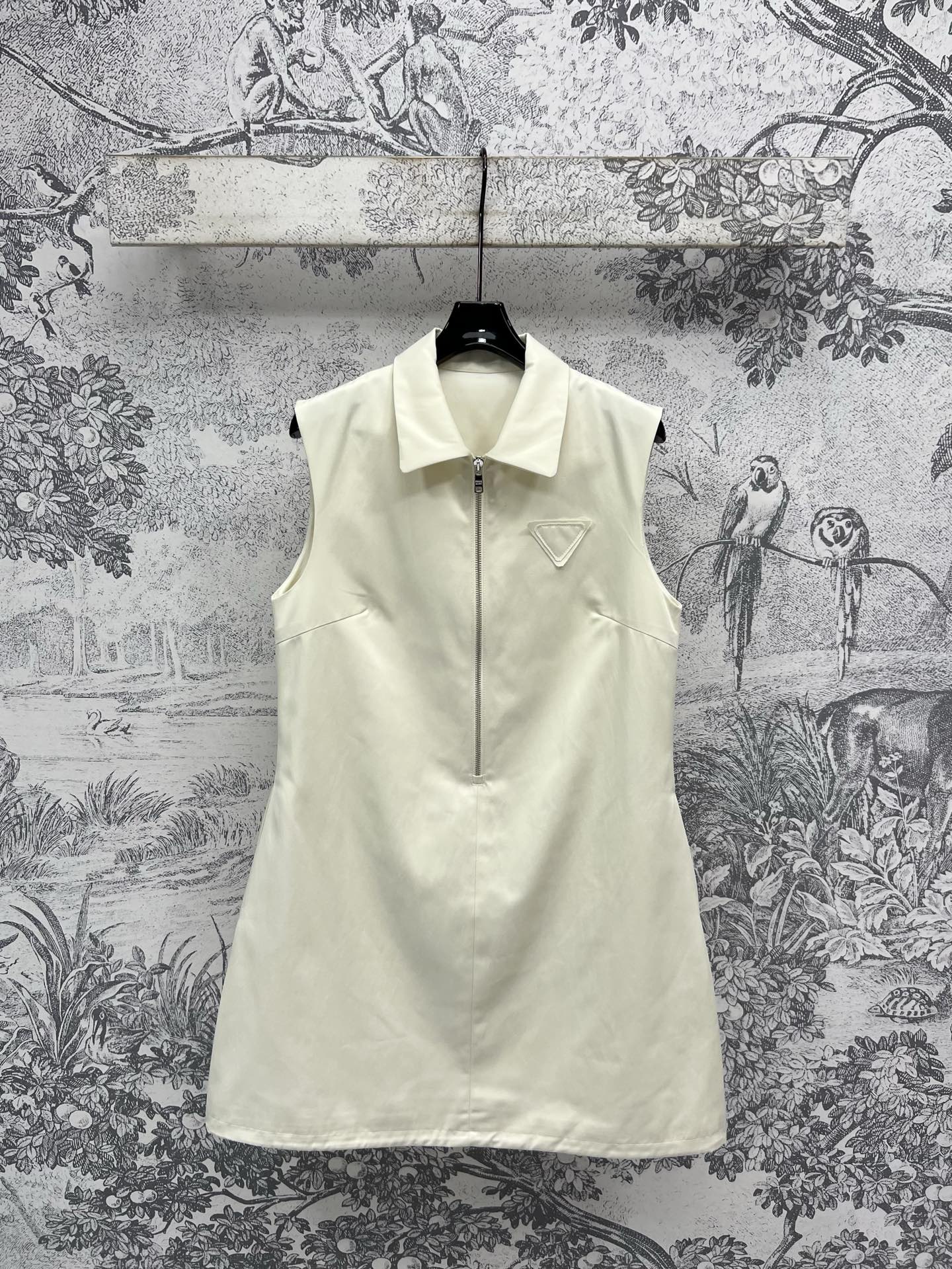 Prada 25 Sleeveless Dress Beige Cotton Polyester