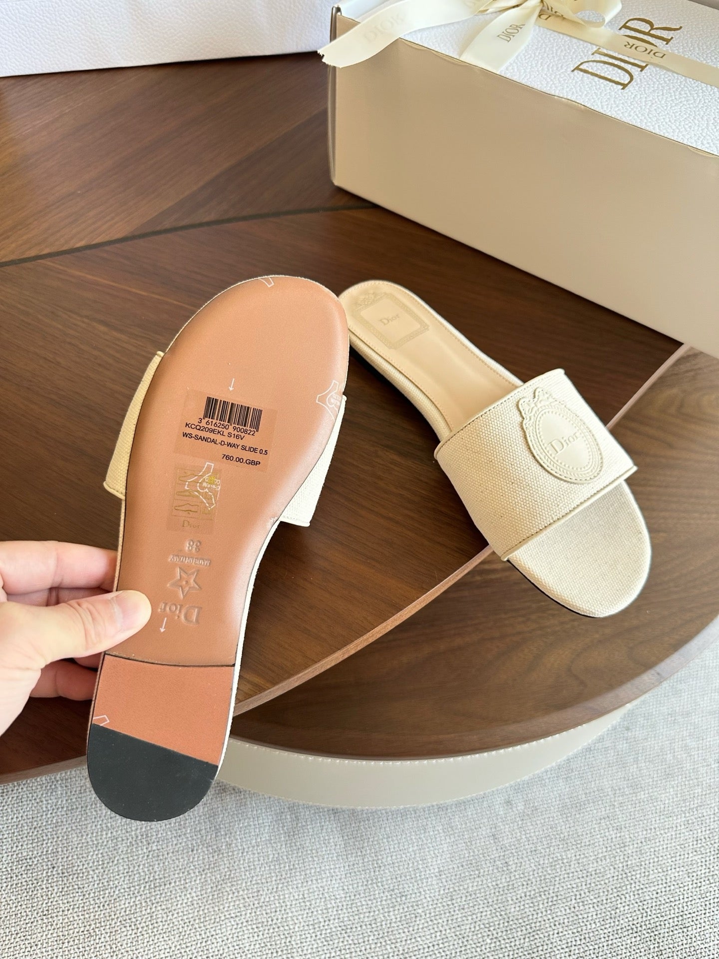Dior 2026 Medaillon Logo Sandal Canvas Leather 922436