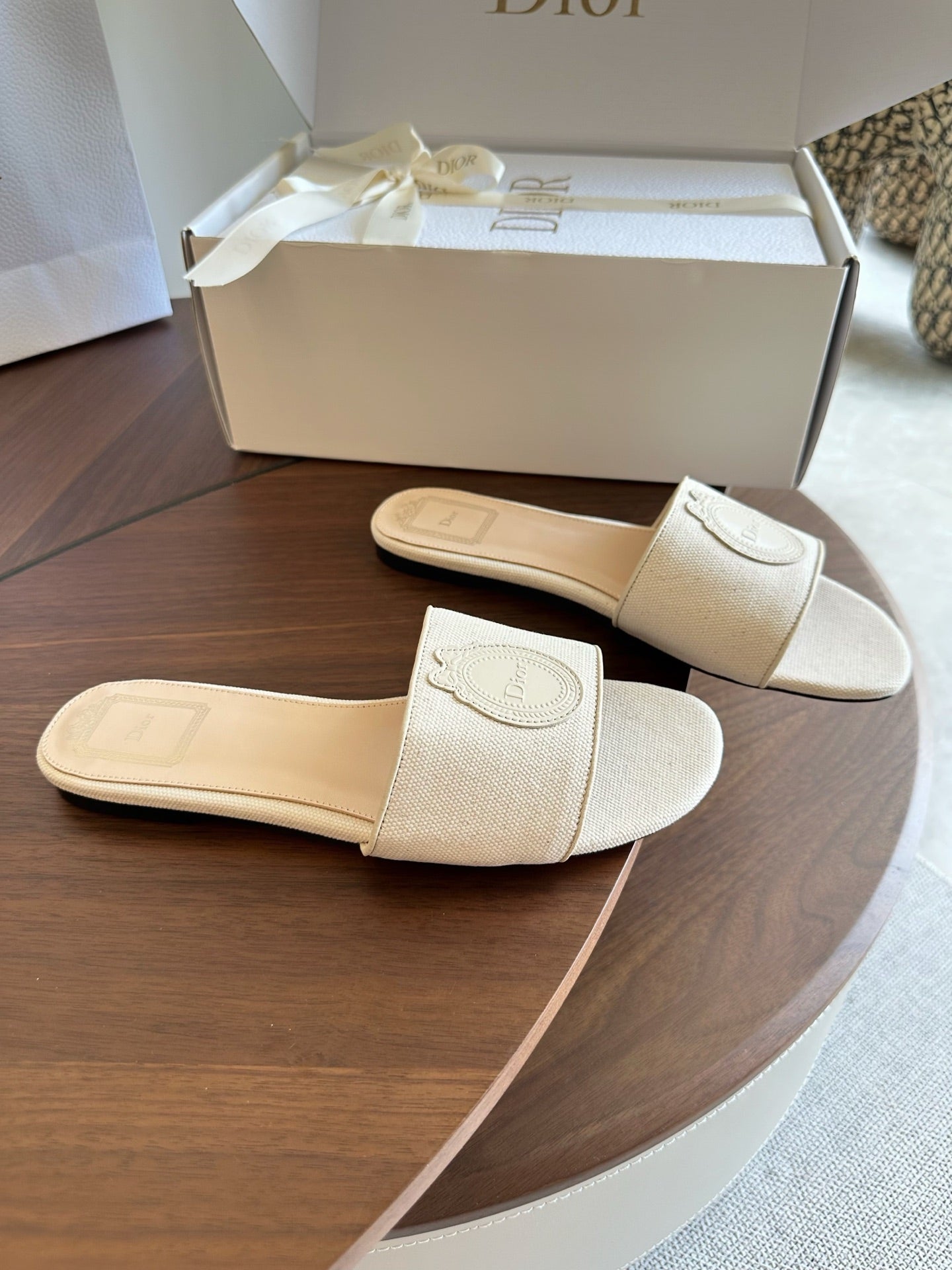 Dior 2026 Medaillon Logo Sandal Canvas Leather 922436