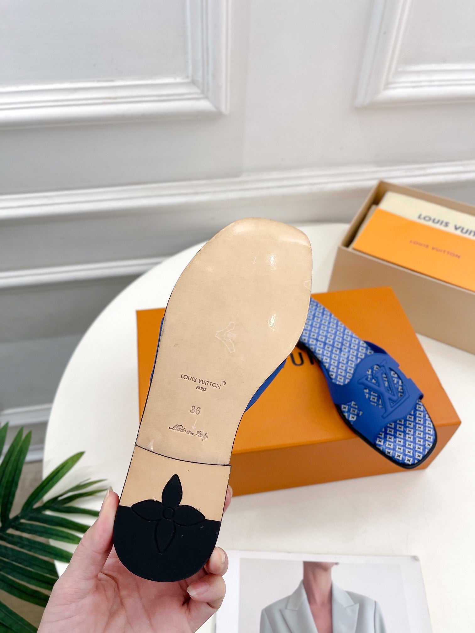 lv sandal isola flat mule blue calfskin star monogram