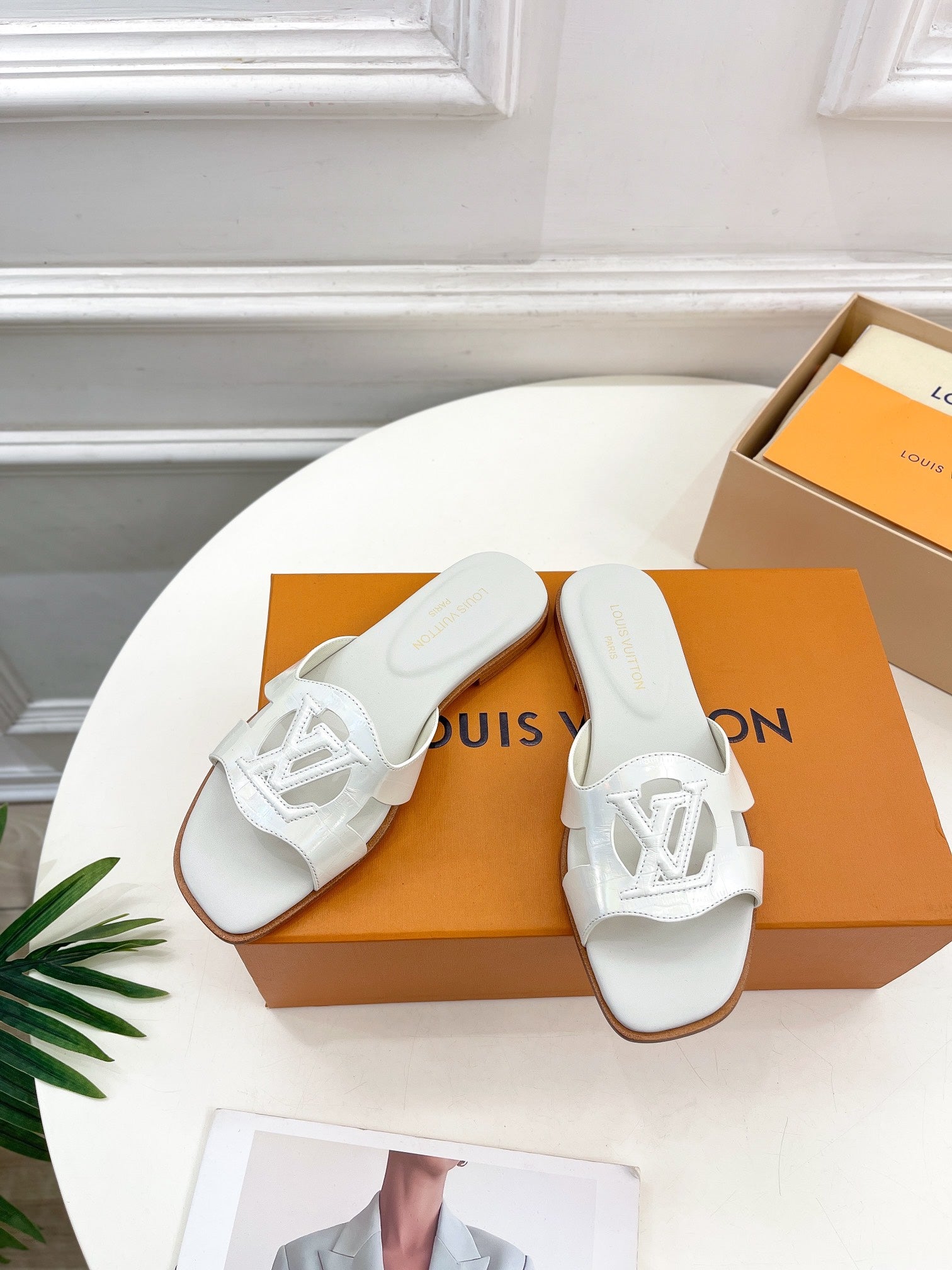 isola flat mule white calfskin