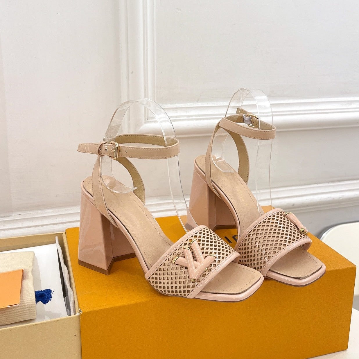 shake platform 90 beige calfskin