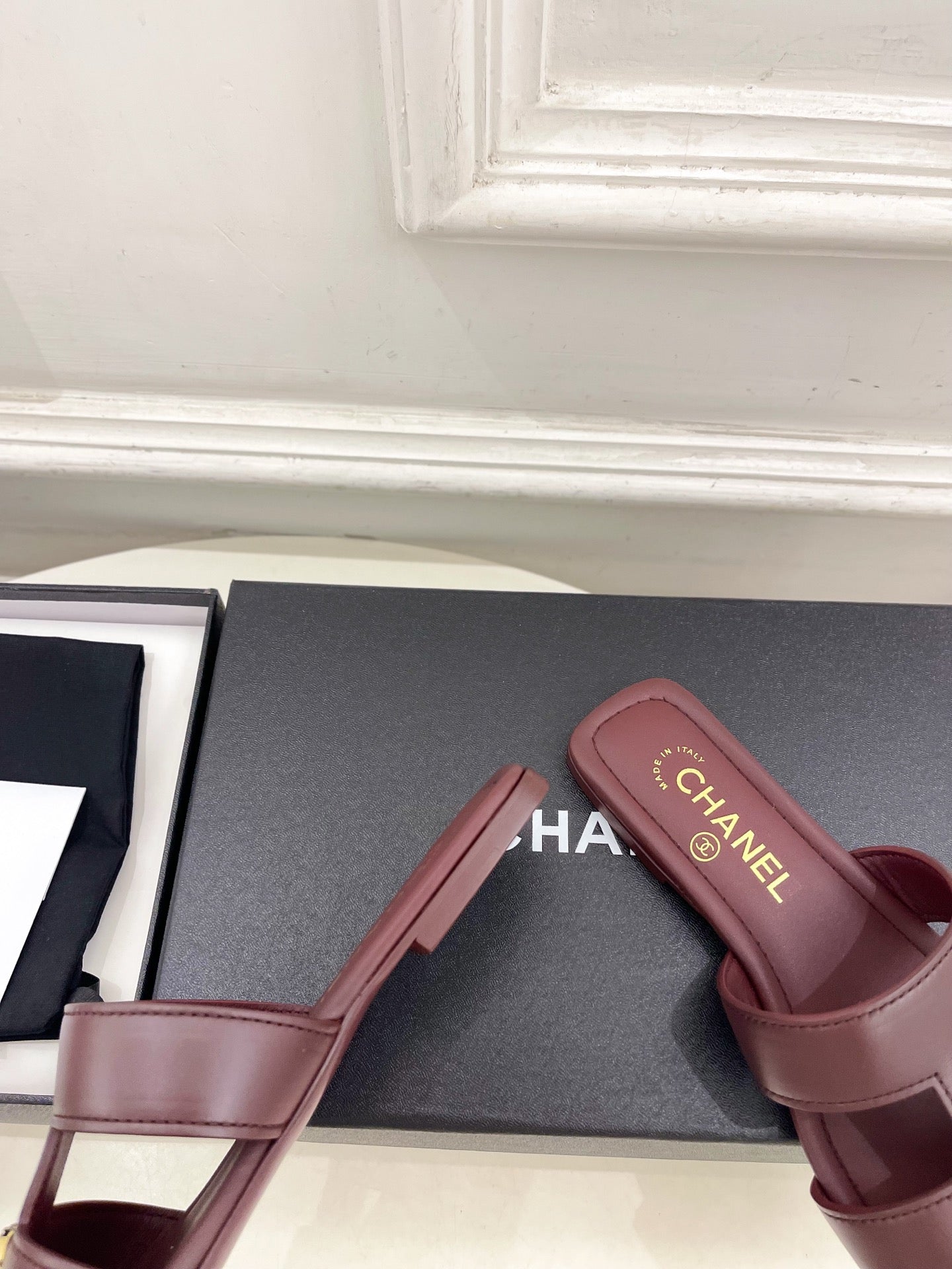 Chanel 2026 Flat Sandals Lambskin Sheepskin 831399