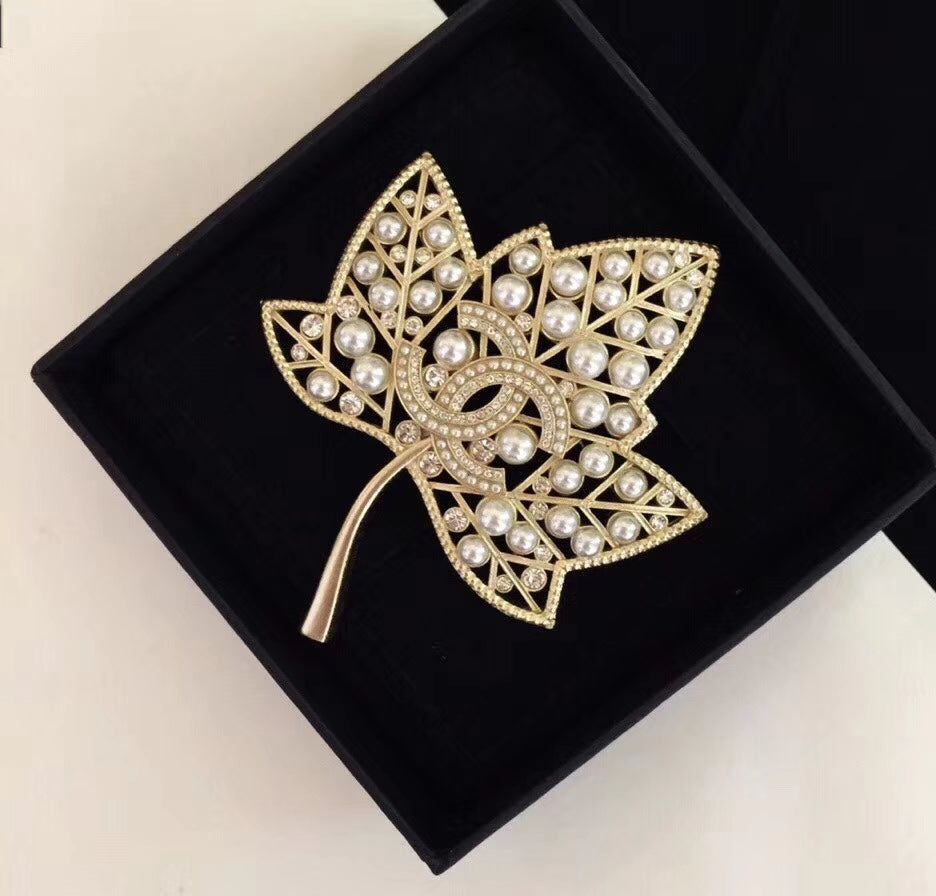 CC Brooch 156492