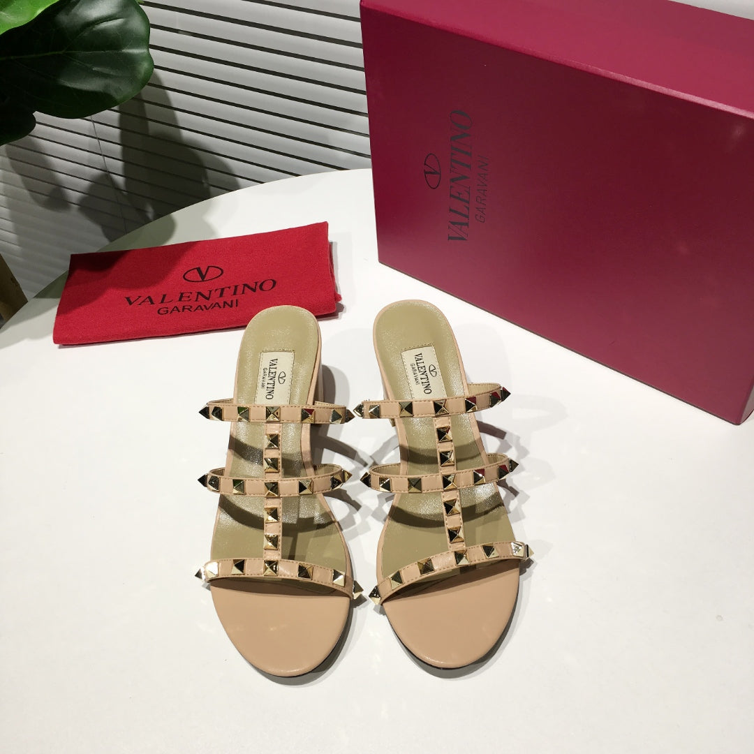 Valentino Rockstud Slide Sandal Leather 239516