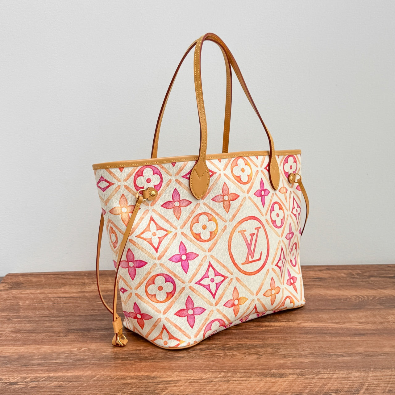 neverfull mm 31cm coral monogram canvas