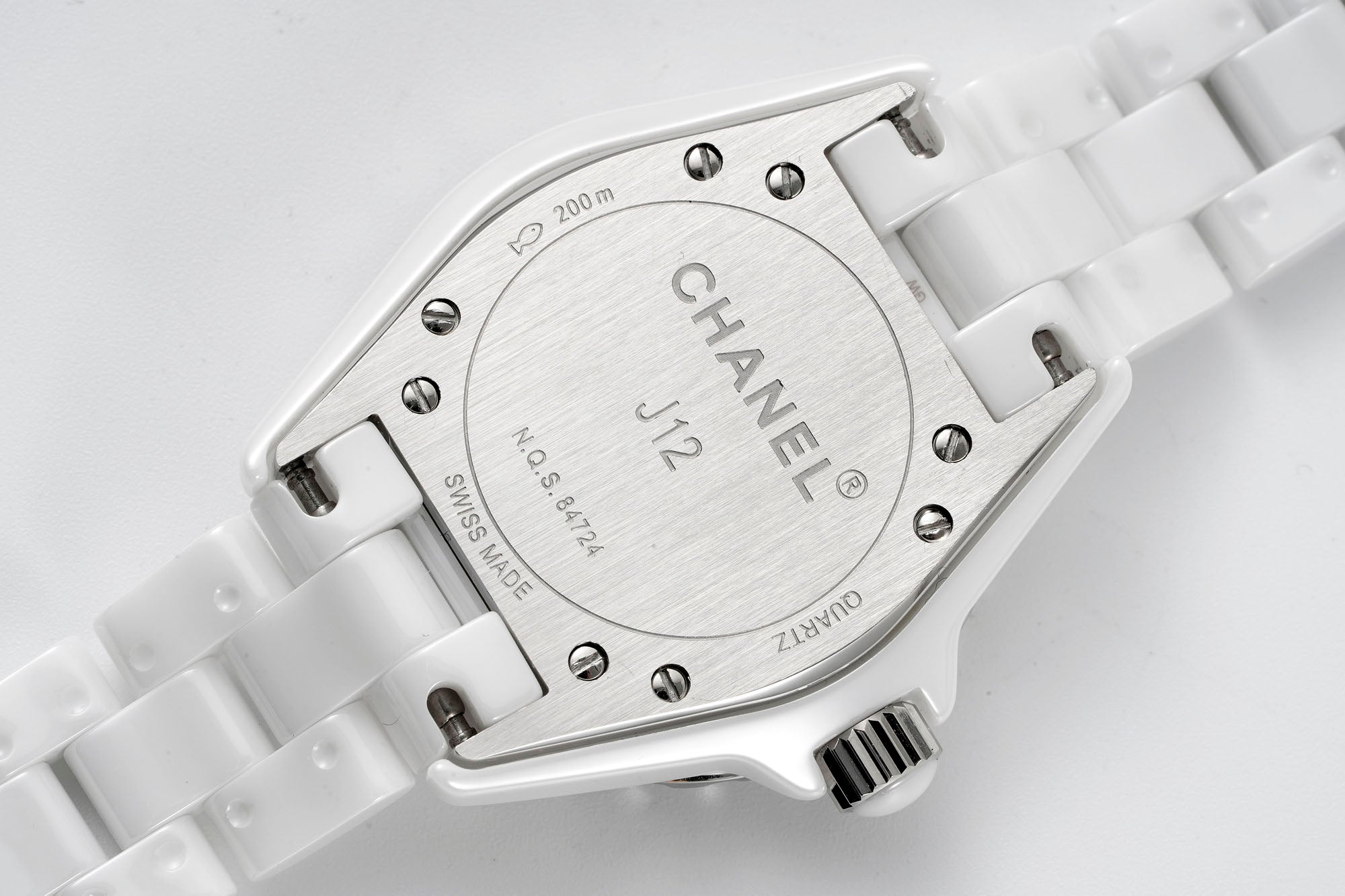 J12 33MM WHITE CERAMIC DIAMOND NUMERALS PINK MOP DIAL